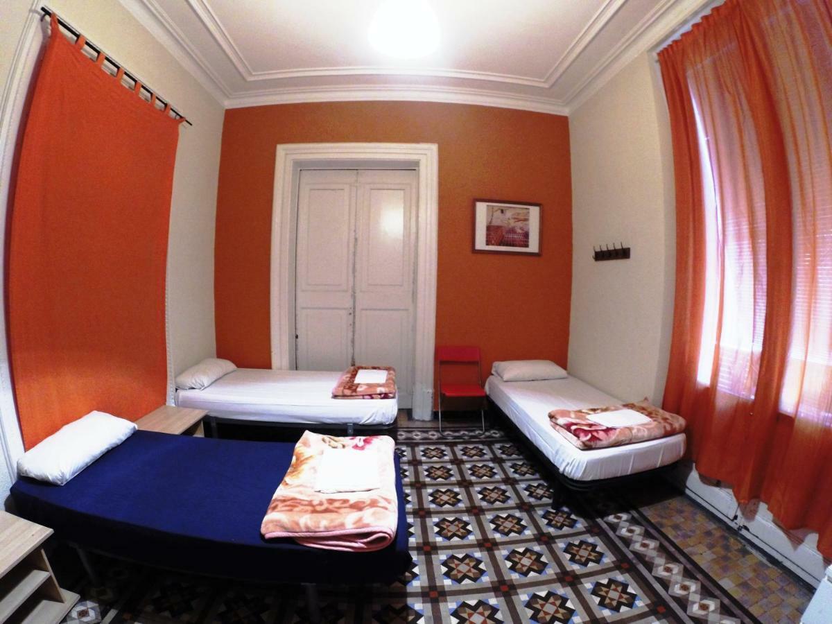 Sleeping Inn Barcelona Exterior photo