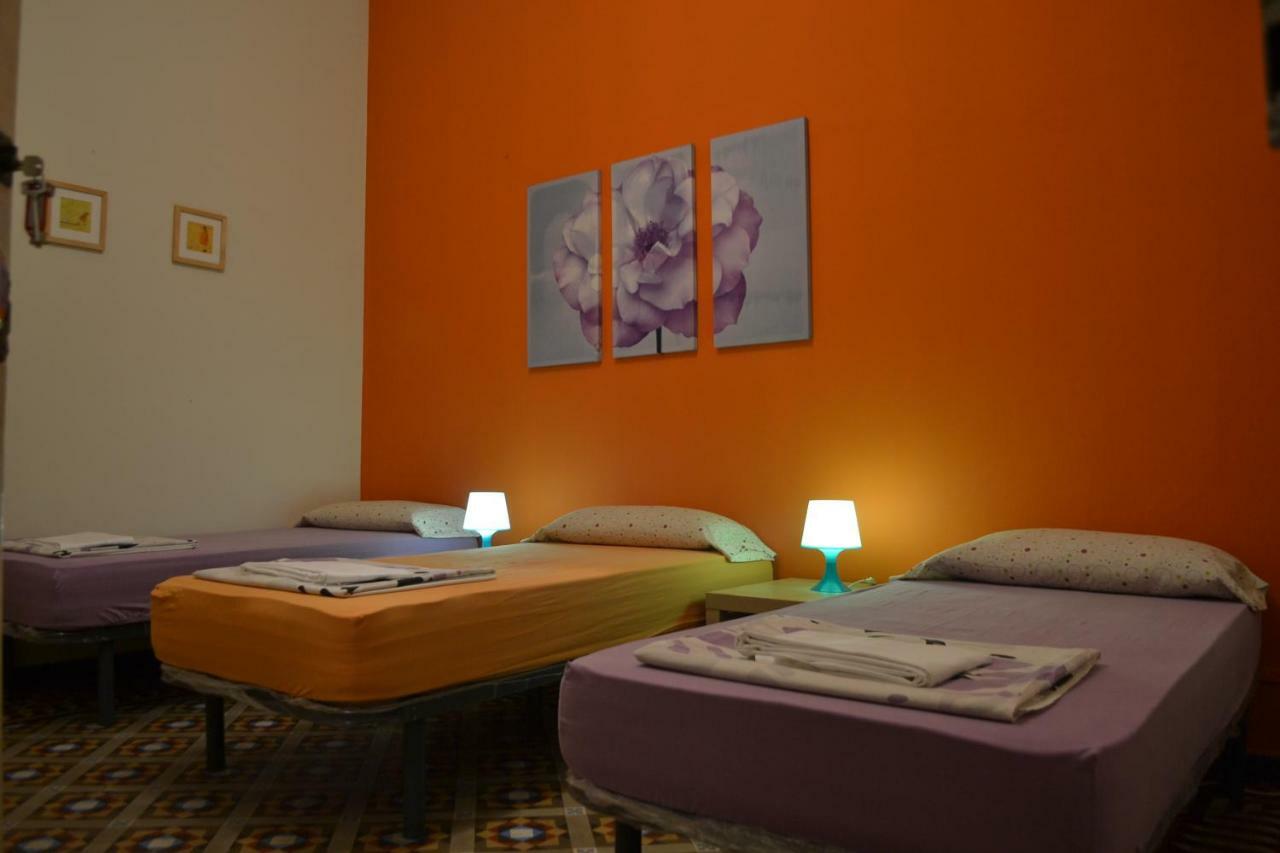 Sleeping Inn Barcelona Exterior photo